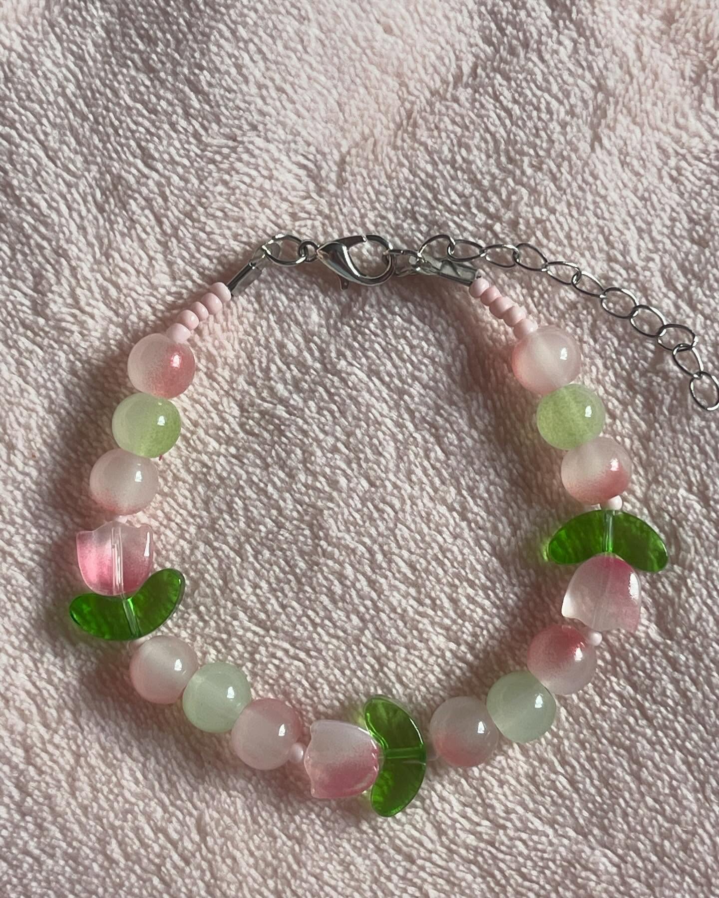 Flower Bracelet Duo Set – Pink & Green + Red & Green - Image 5