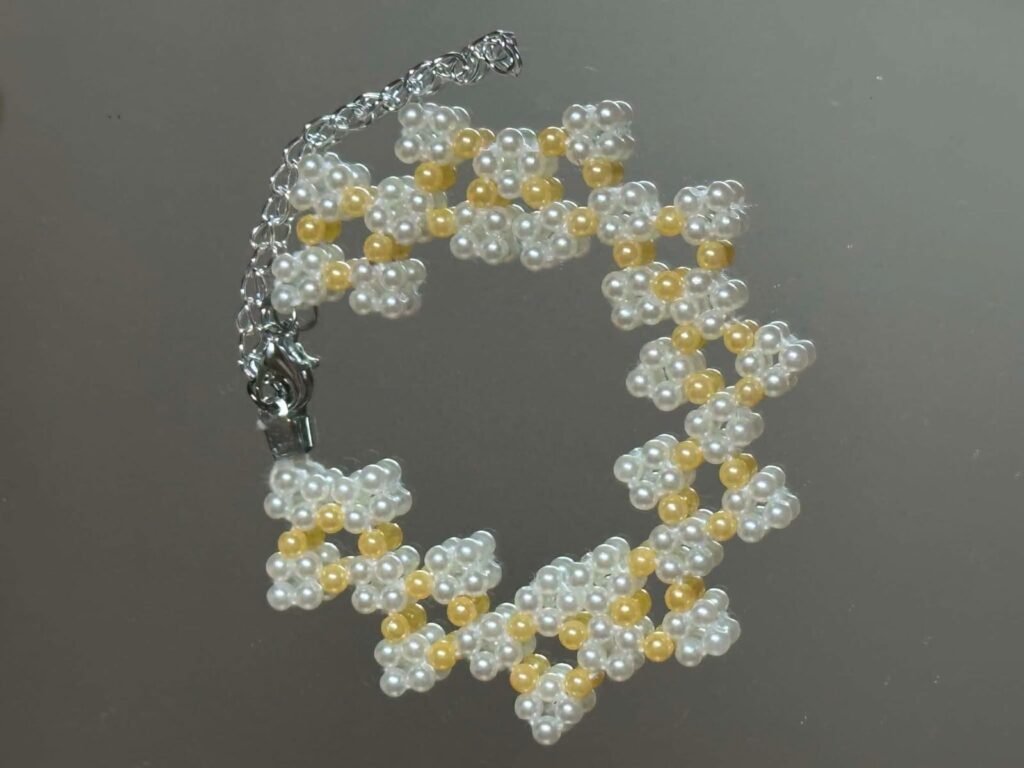 White & Gold Geometric Beaded Bracelet